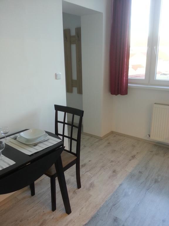 Downtown Apartment Miskolc Ngoại thất bức ảnh