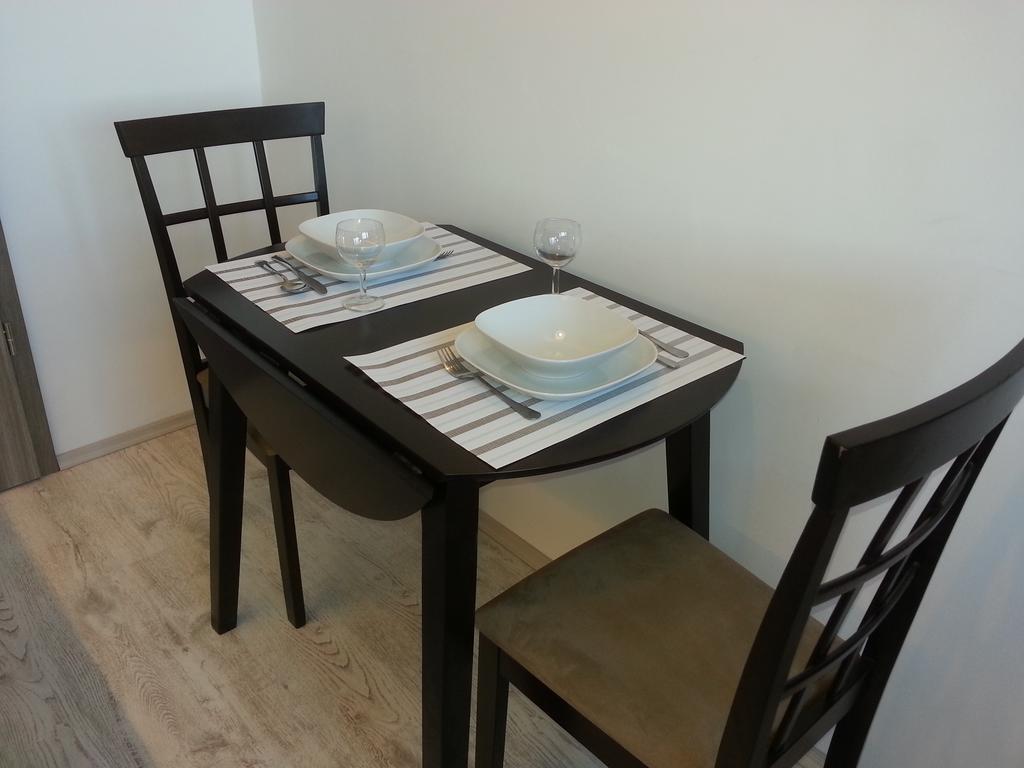 Downtown Apartment Miskolc Ngoại thất bức ảnh
