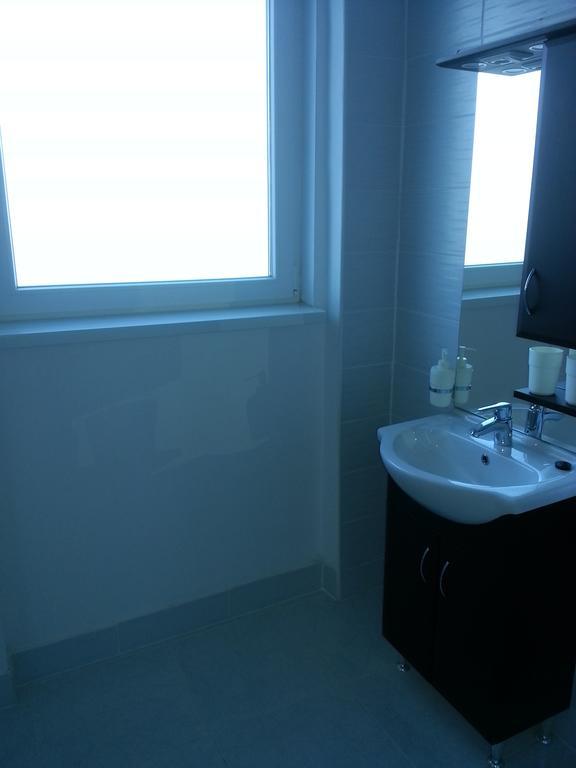 Downtown Apartment Miskolc Ngoại thất bức ảnh
